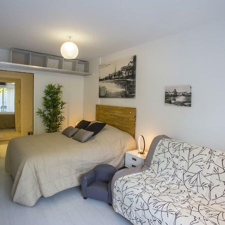 Les Tresors De Lizzie Hotel Coutras Esterno foto