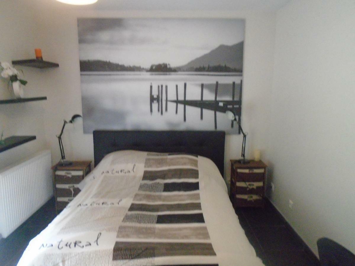 Les Tresors De Lizzie Hotel Coutras Esterno foto