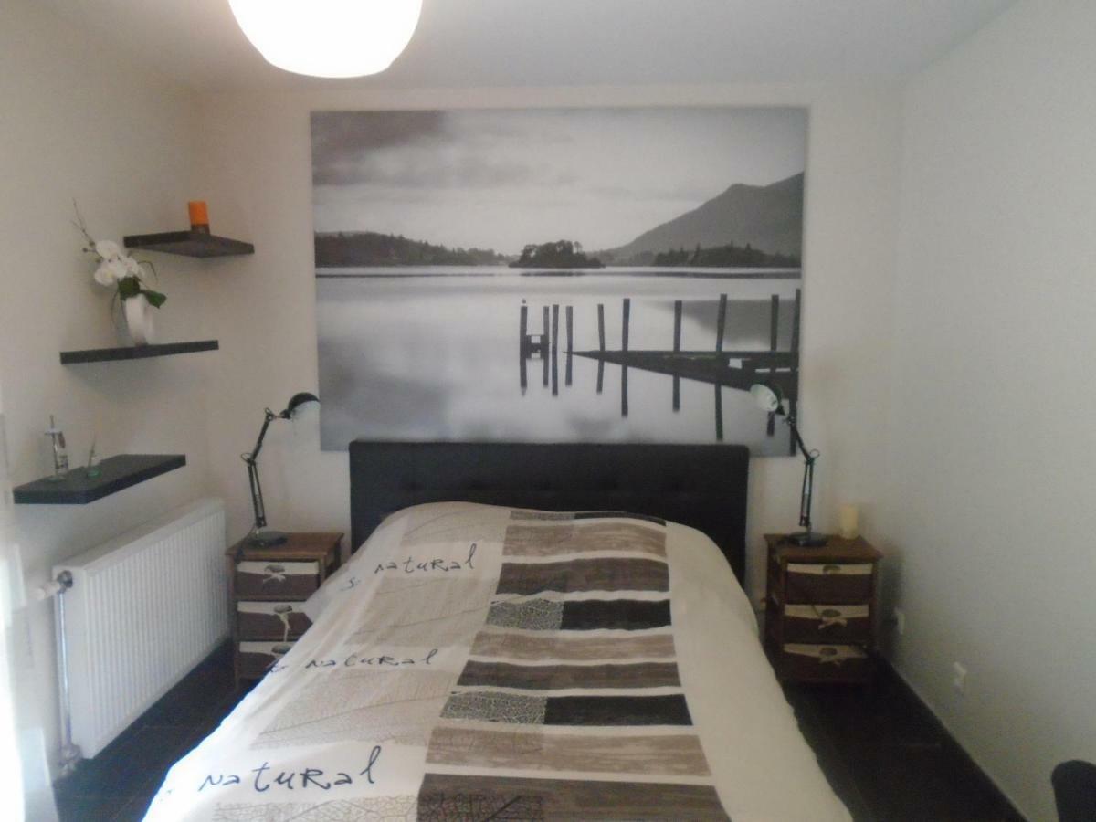 Les Tresors De Lizzie Hotel Coutras Esterno foto