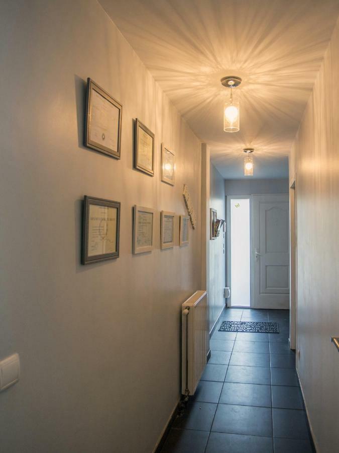 Les Tresors De Lizzie Hotel Coutras Esterno foto